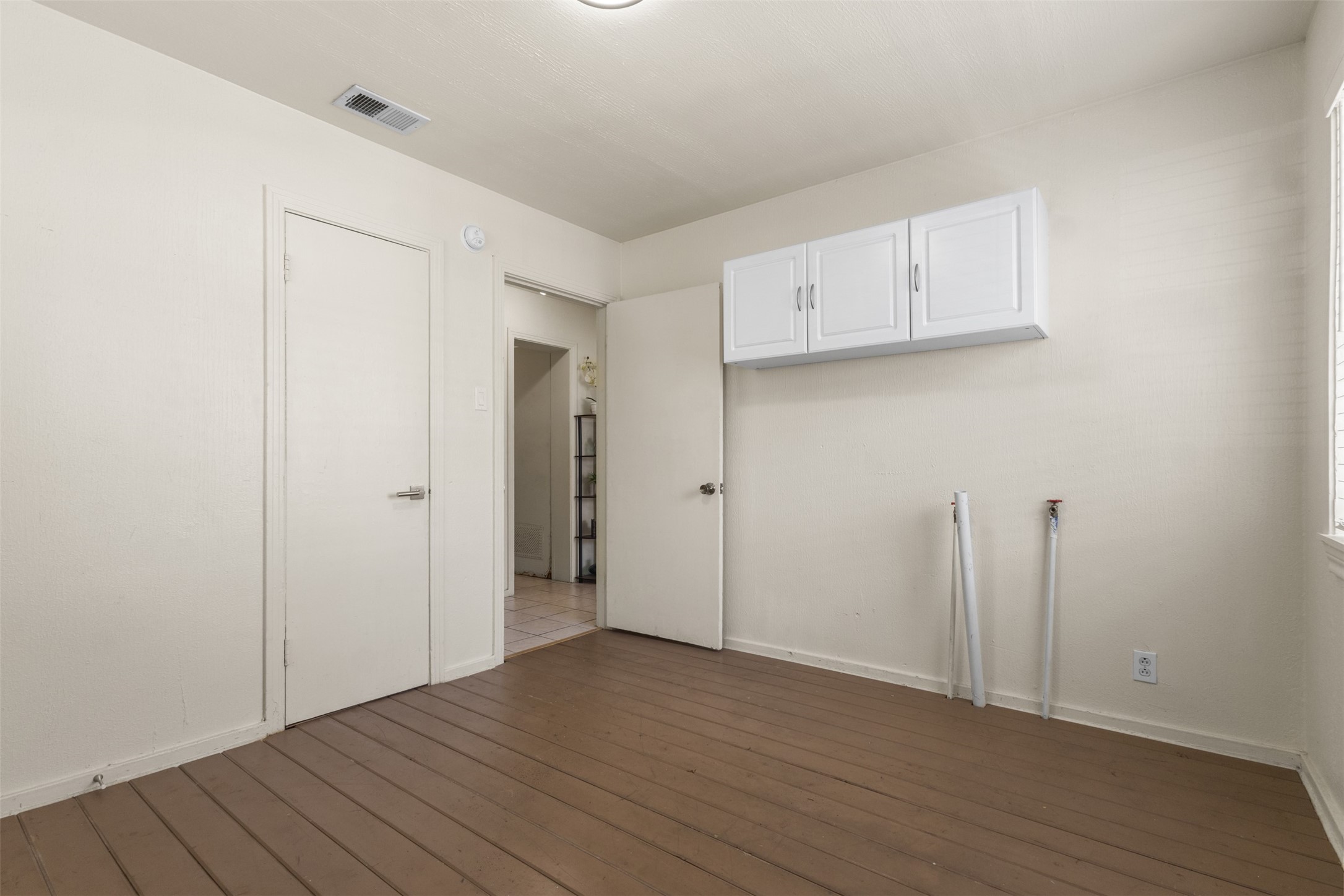 2329 McAdams