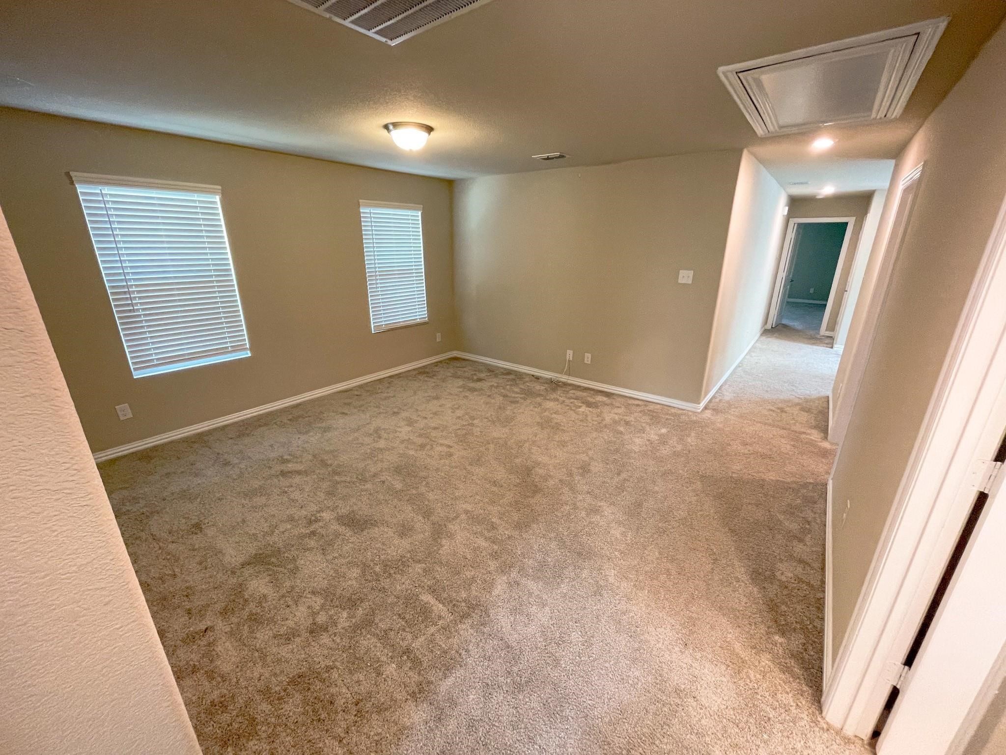 7921 Chapman Circle