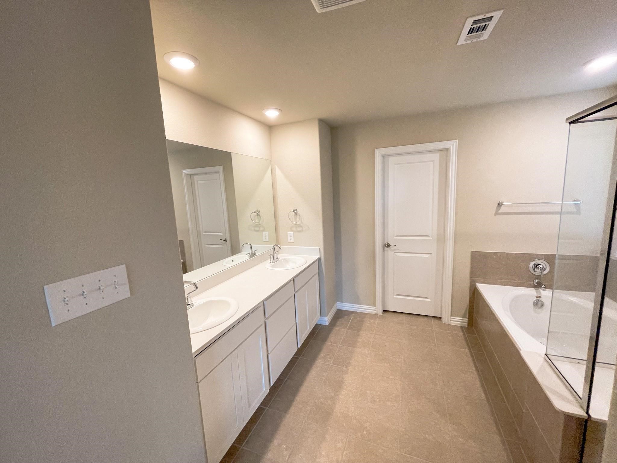 7921 Chapman Circle