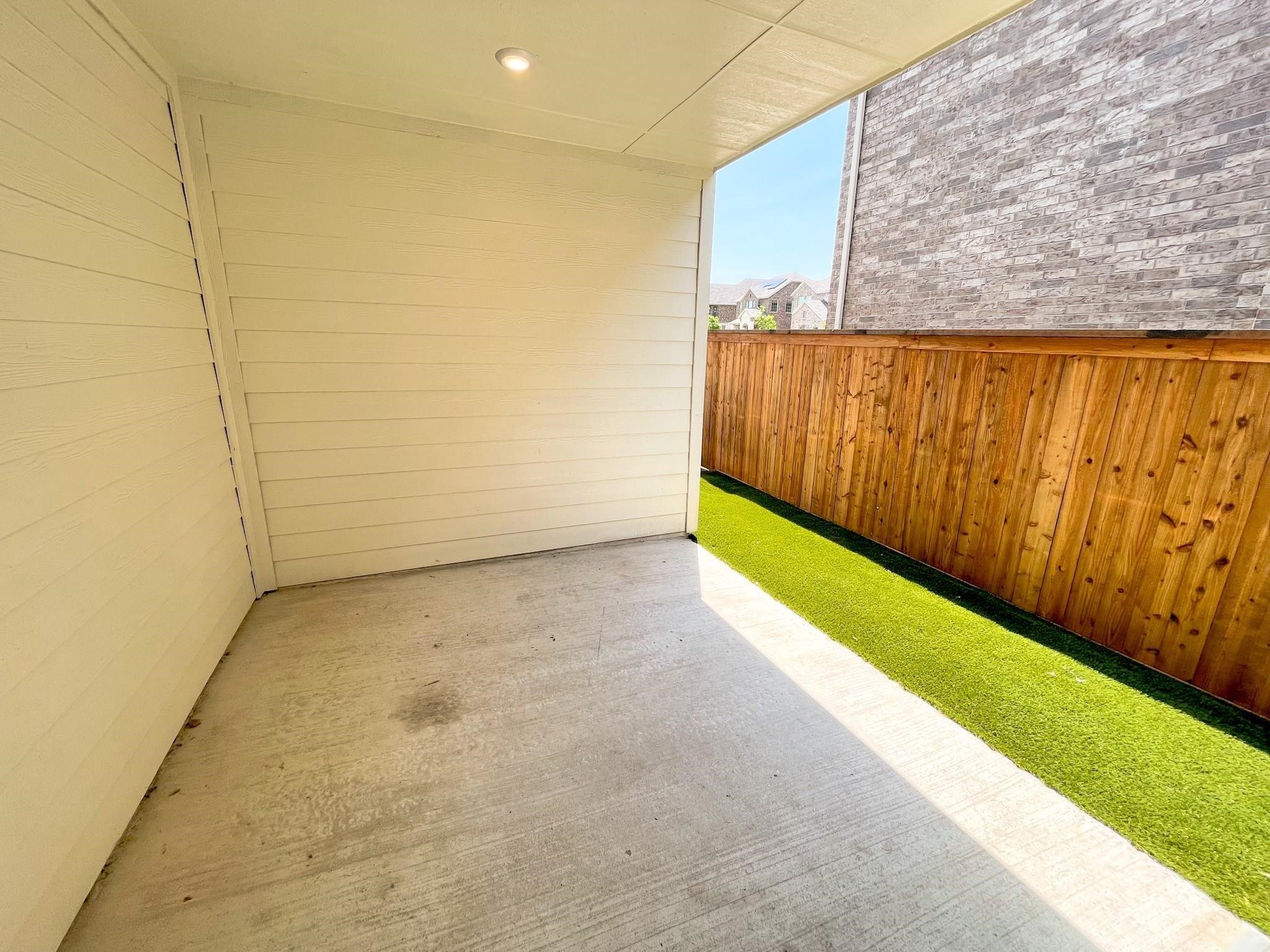7921 Chapman Circle