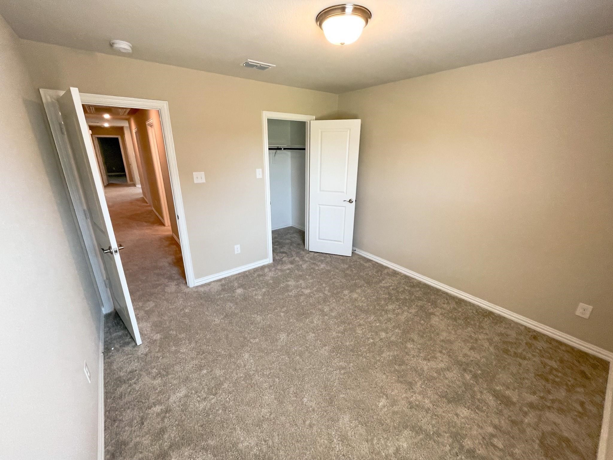 7921 Chapman Circle