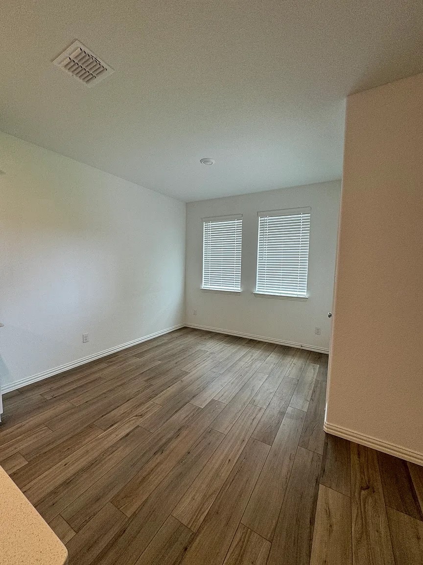 1820 Lotus Street