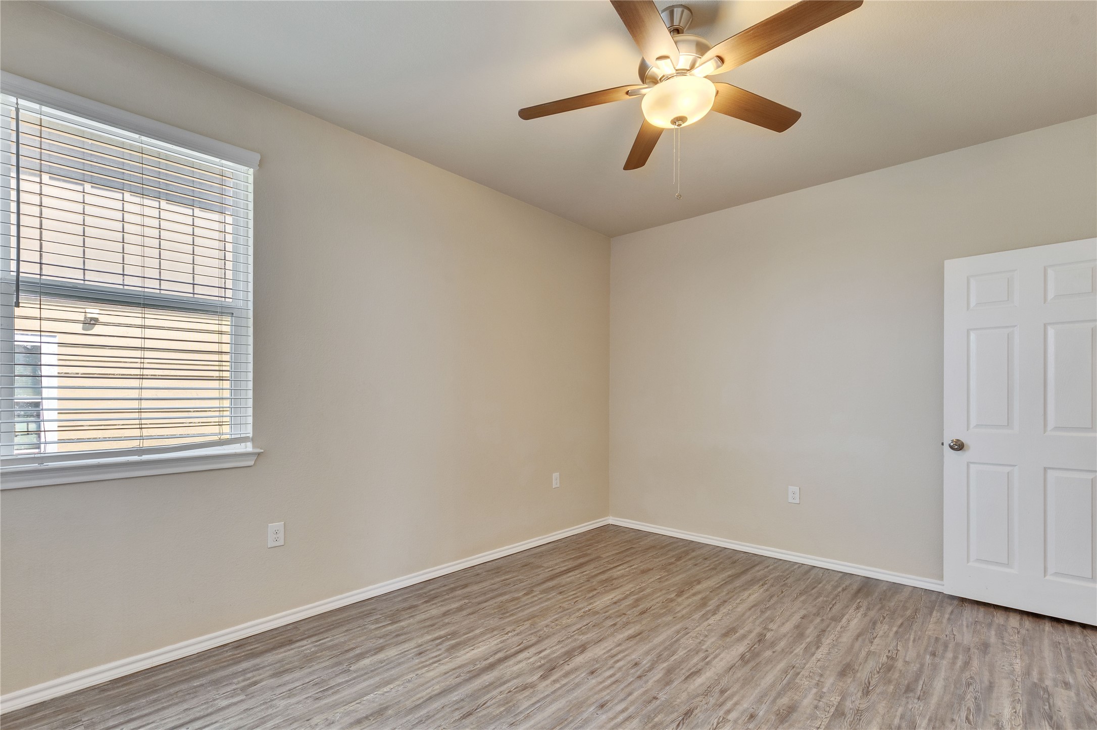 1308 B Hausman