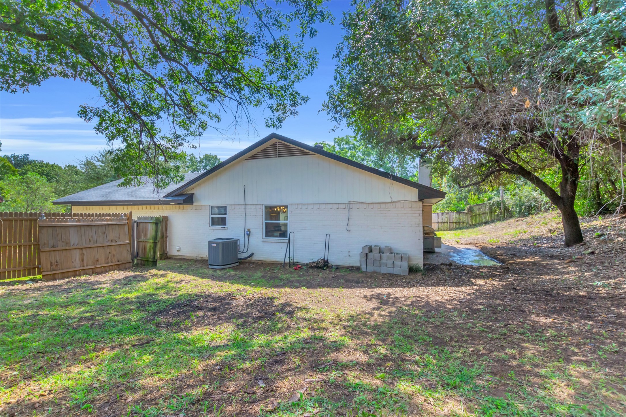 2017 Garden Oaks Drive