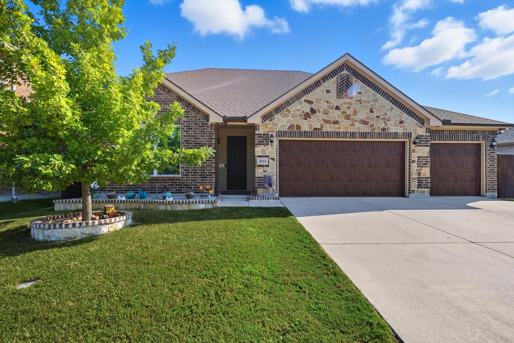2121 Loreto Drive