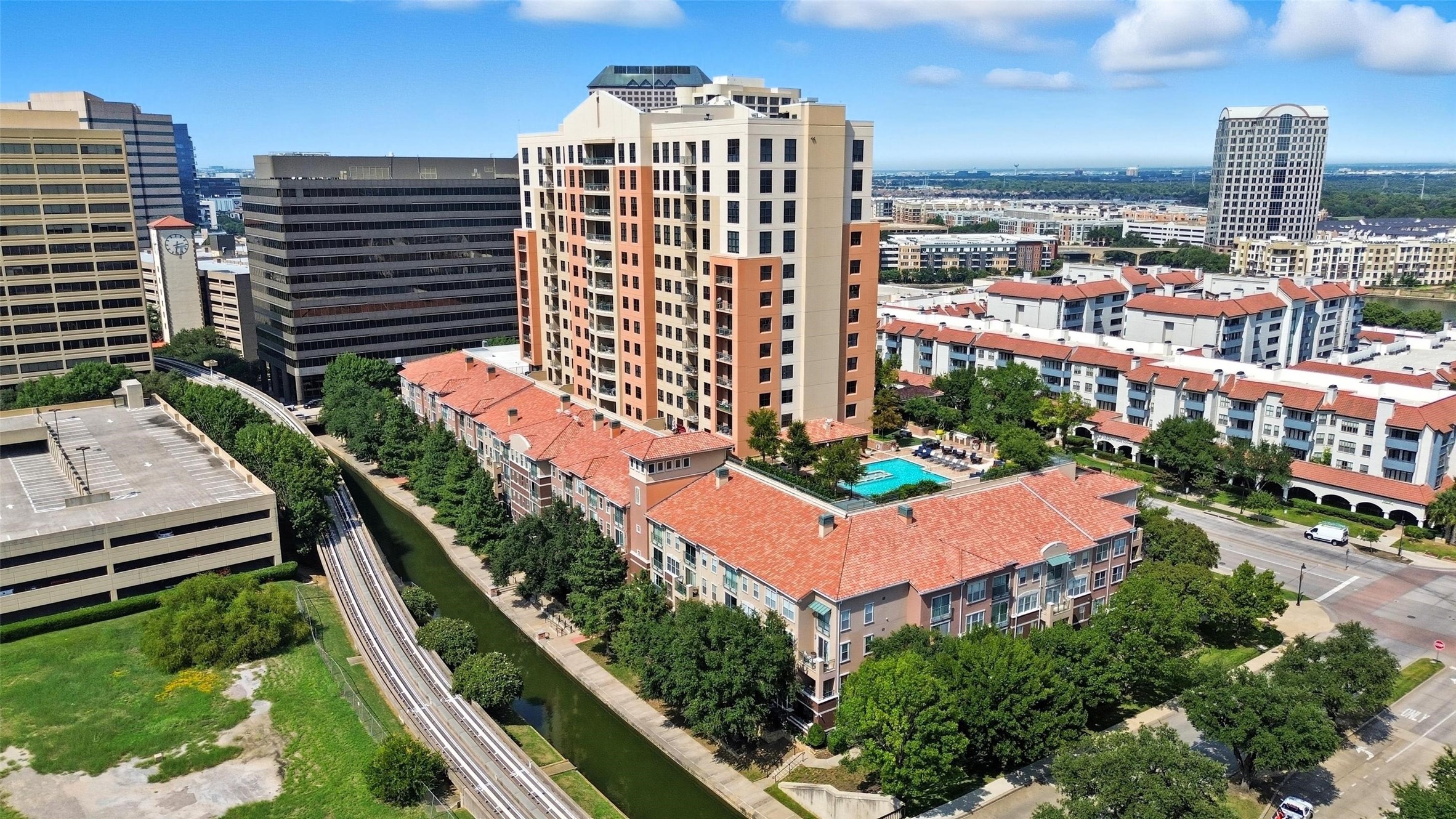 330 Las Colinas Boulevard E 274