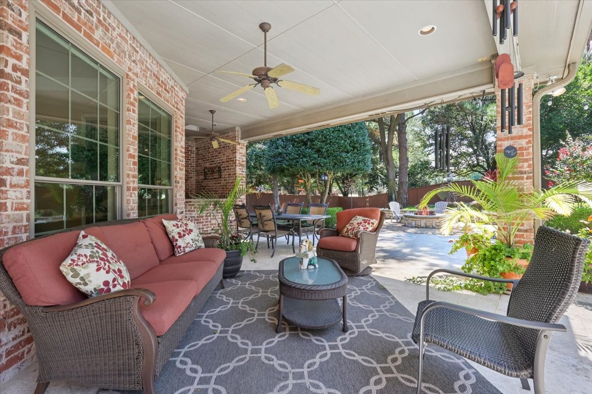 2617 Independence Road