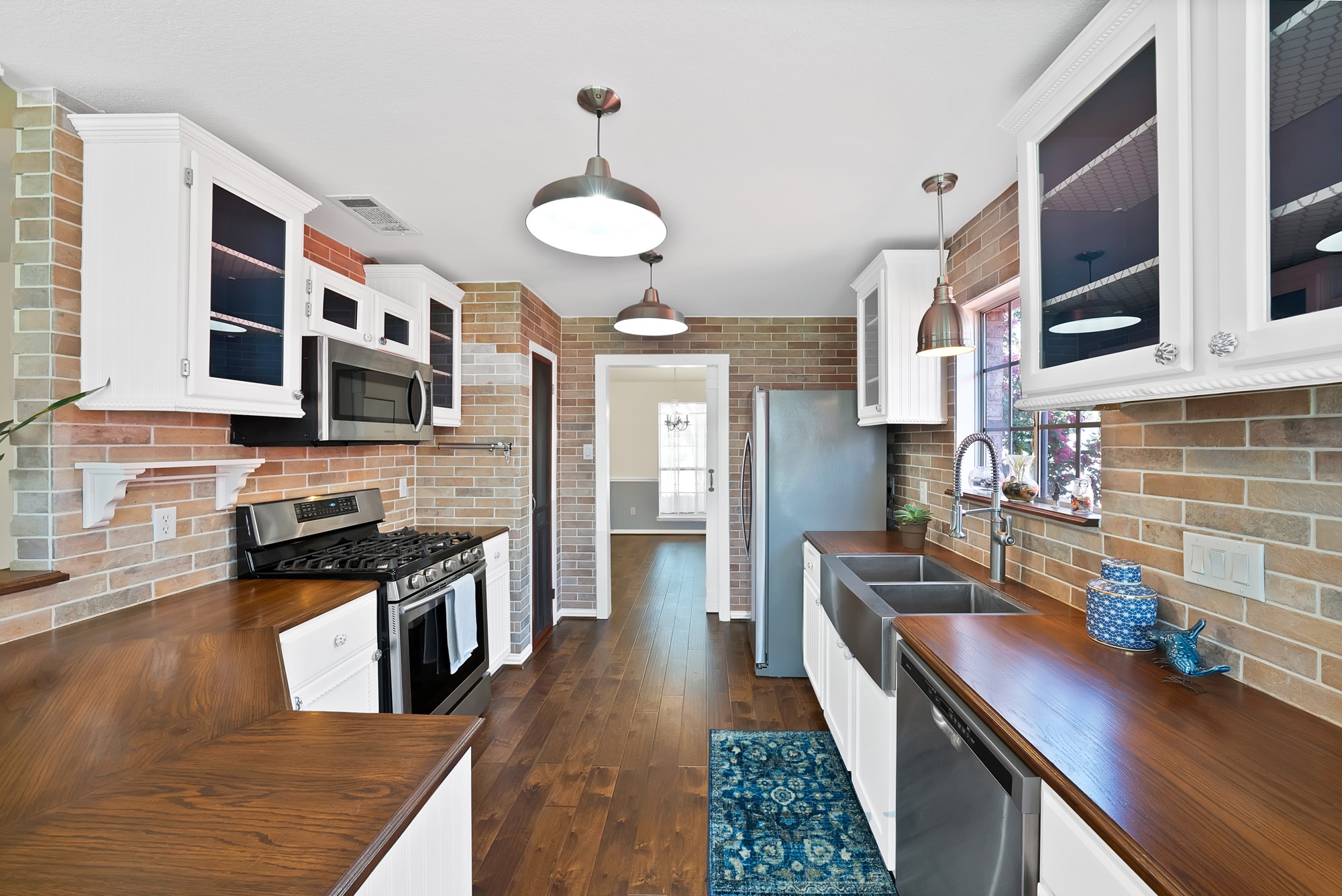 7314 Kingston Drive