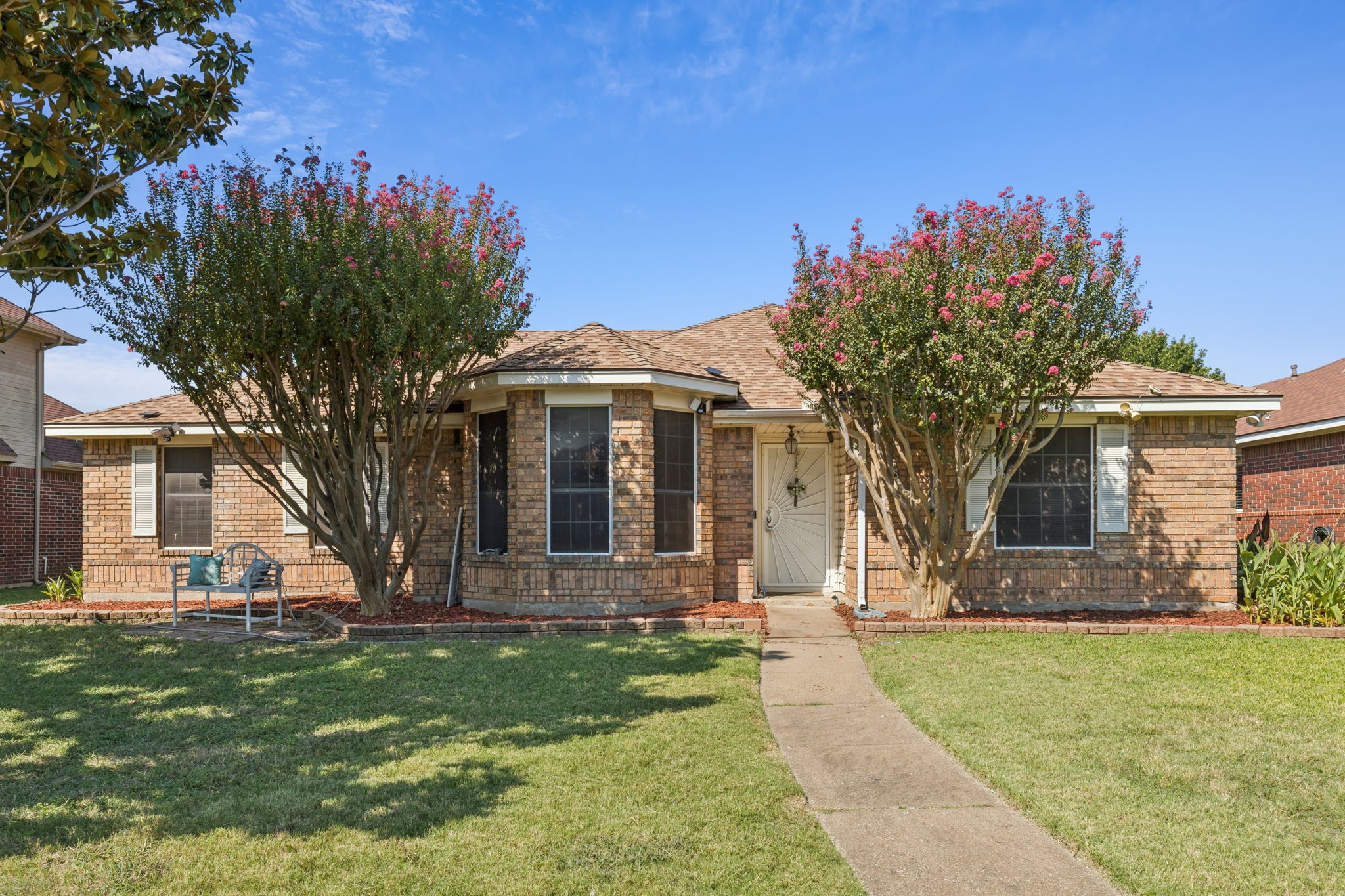 4215 Juniper Lane