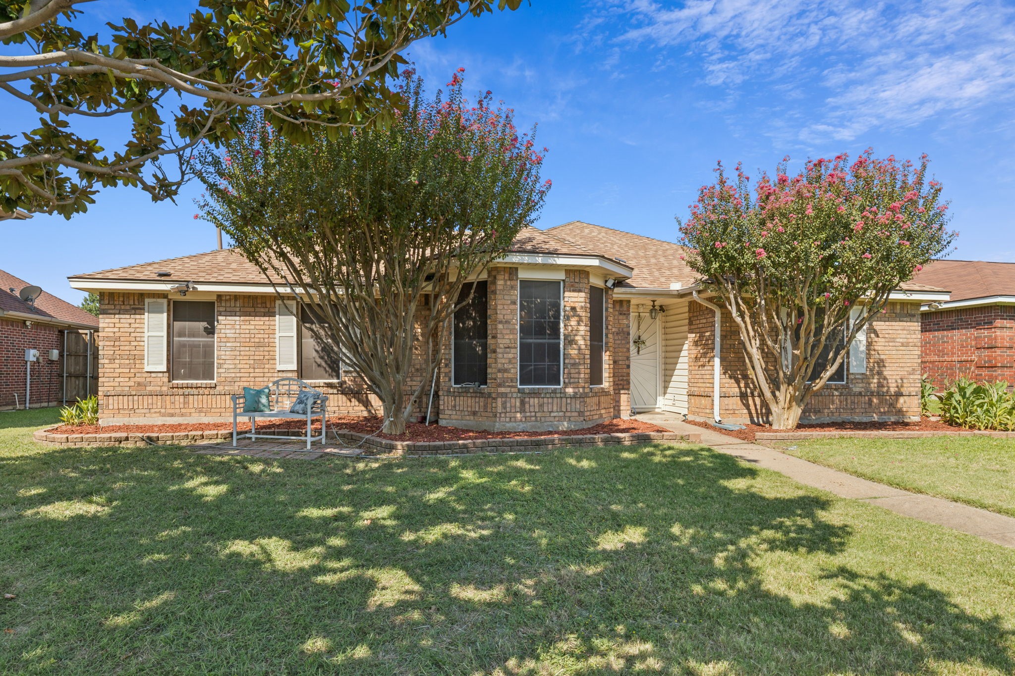 4215 Juniper Lane