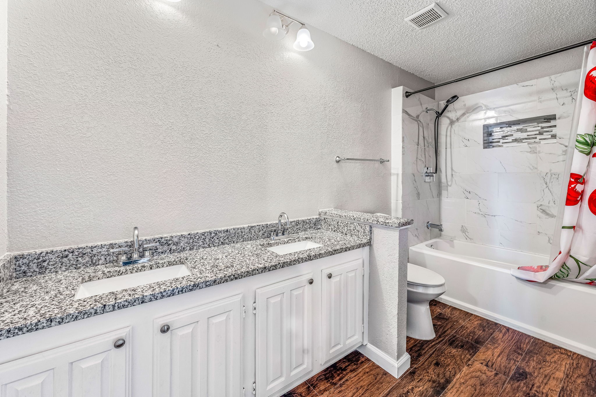 1204 Harwell Drive 2124