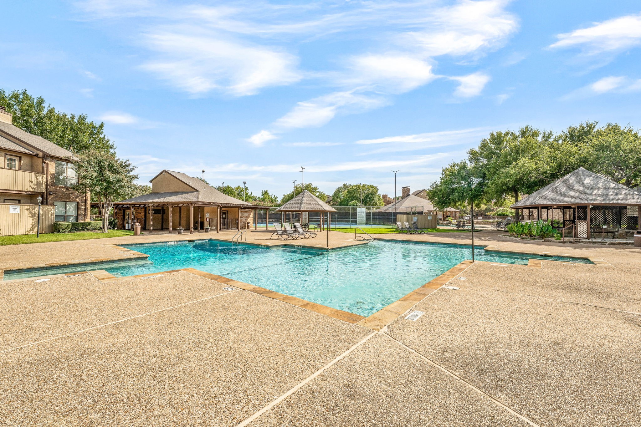 1204 Harwell Drive 2124