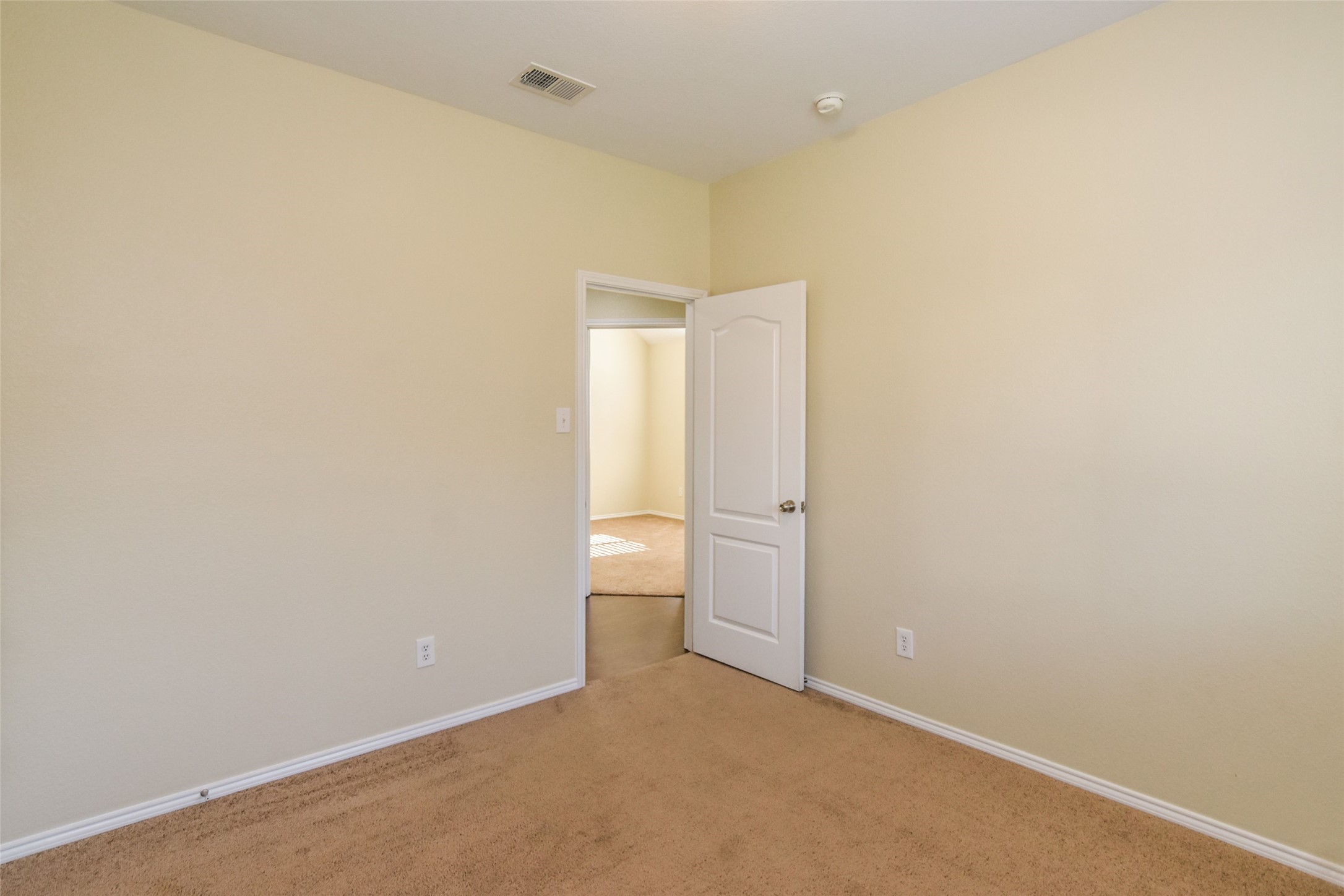 9409 Caliente Drive
