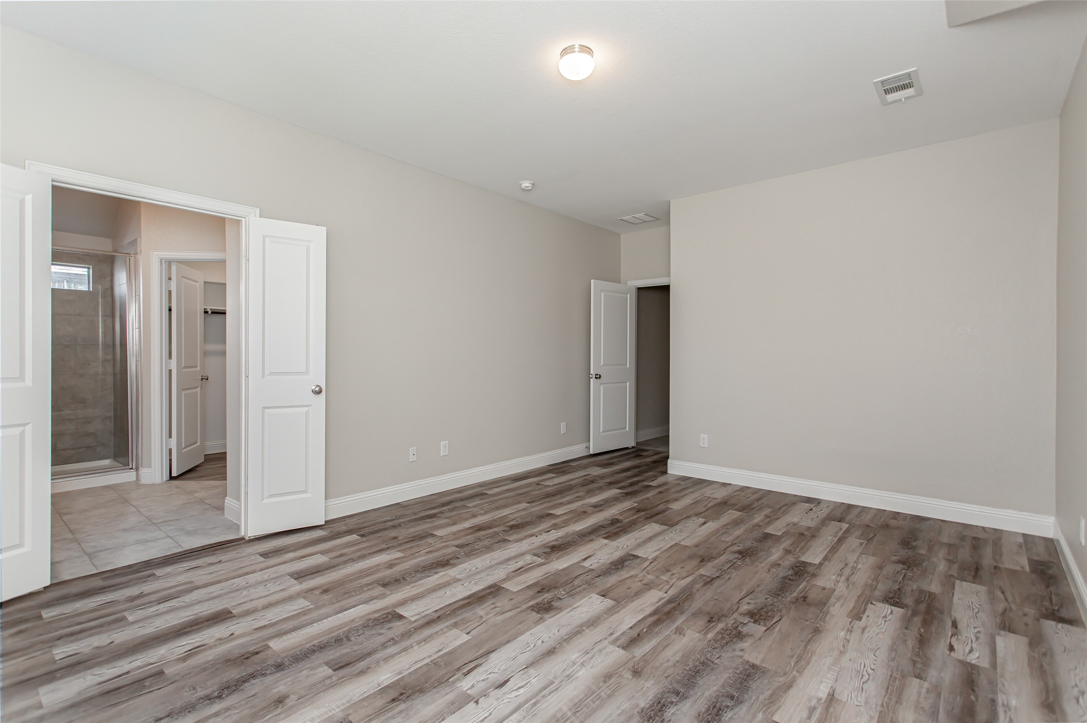 1203 Rendyn Street
