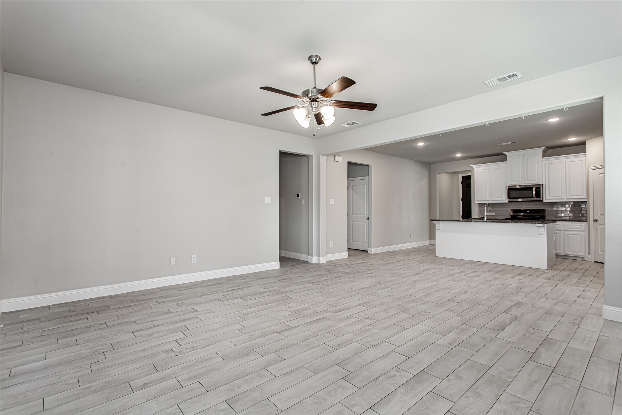 1203 Rendyn Street