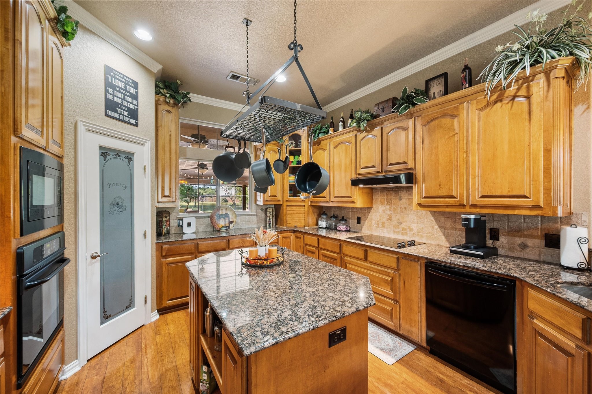 3600 Doris Walker Trail