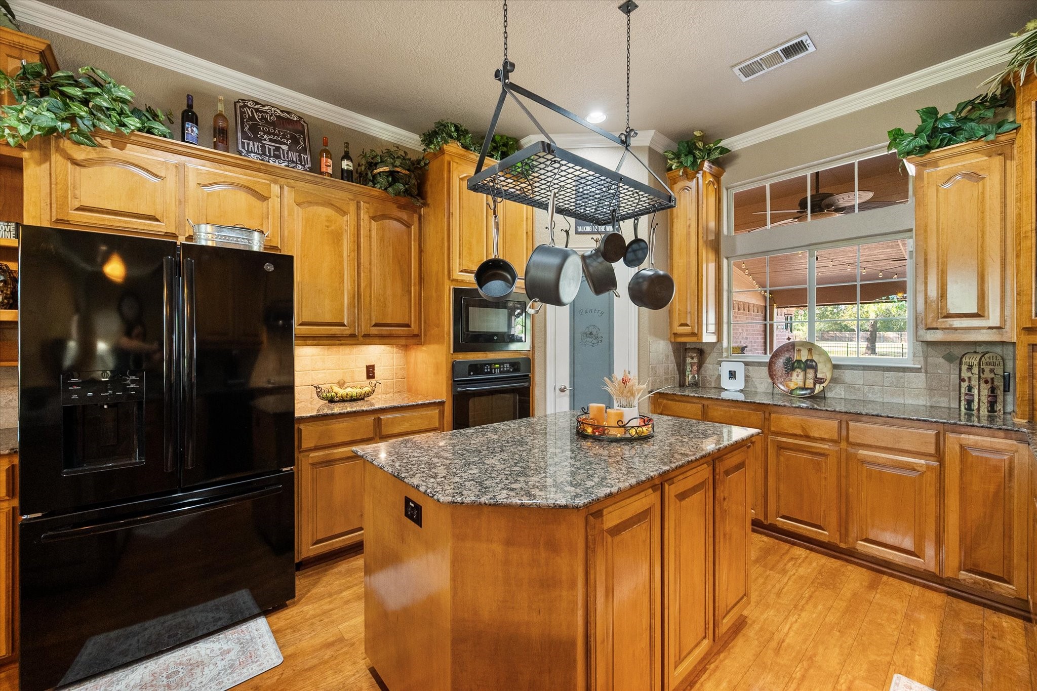 3600 Doris Walker Trail
