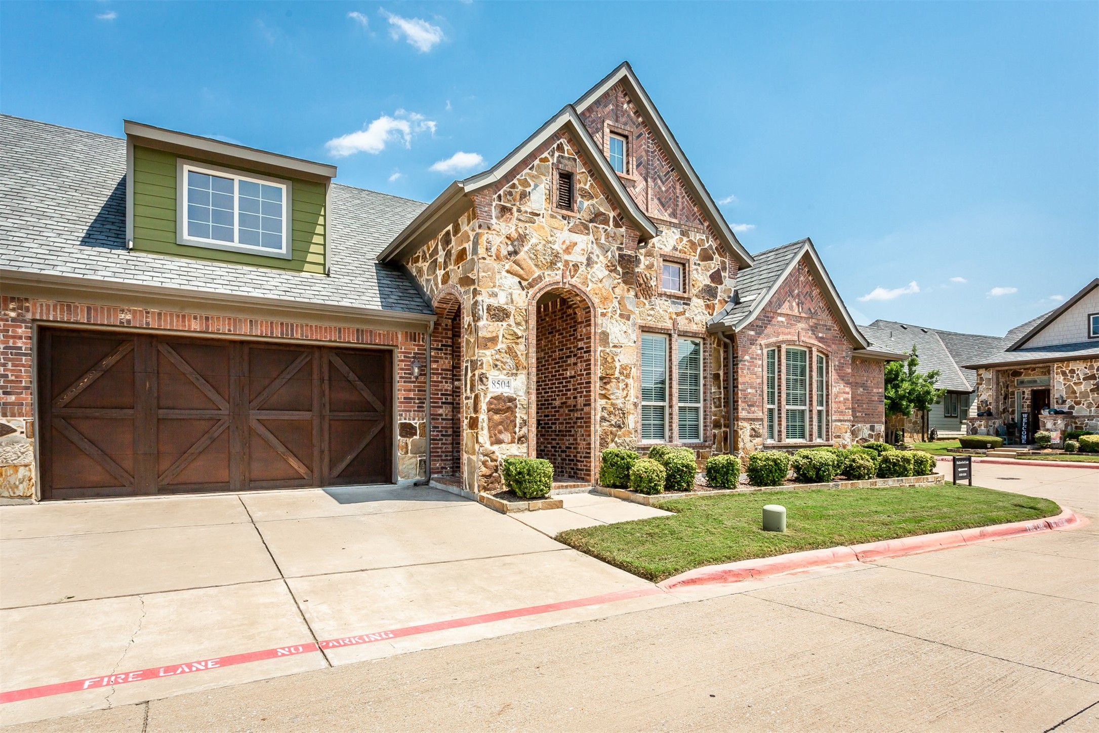 8504 Shallowford Lane