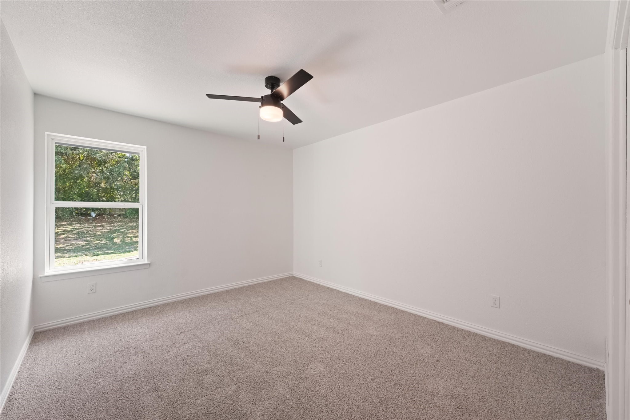 2113 Carverly Drive