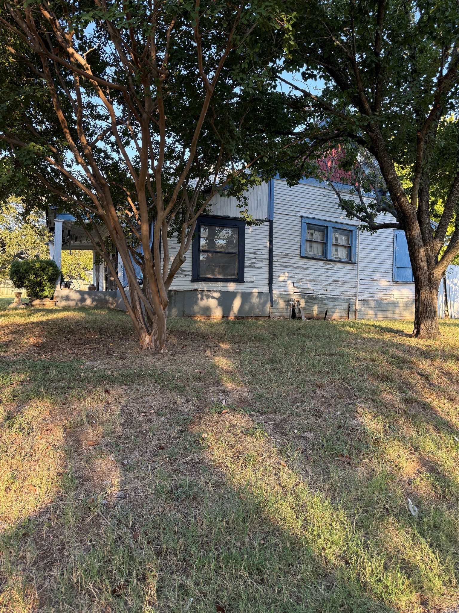 1146 Alvarado Street