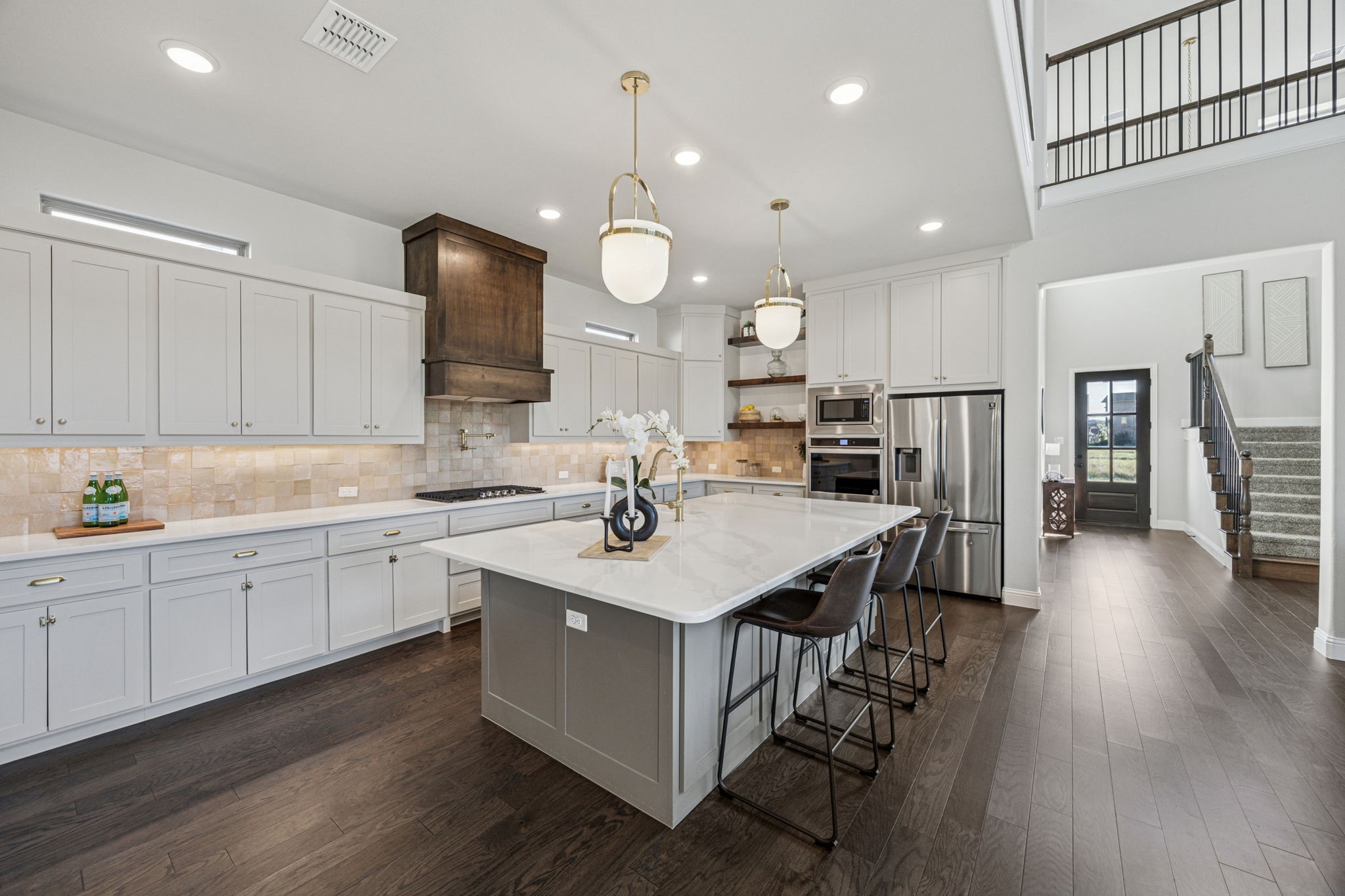 1304 S Pecan Parkway