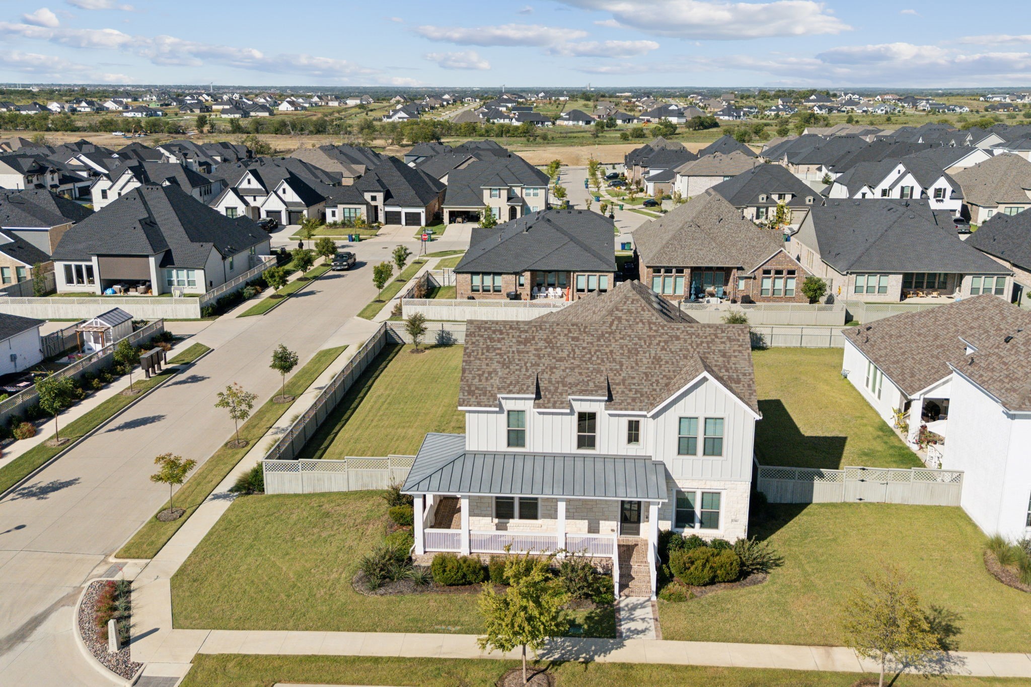 1304 S Pecan Parkway