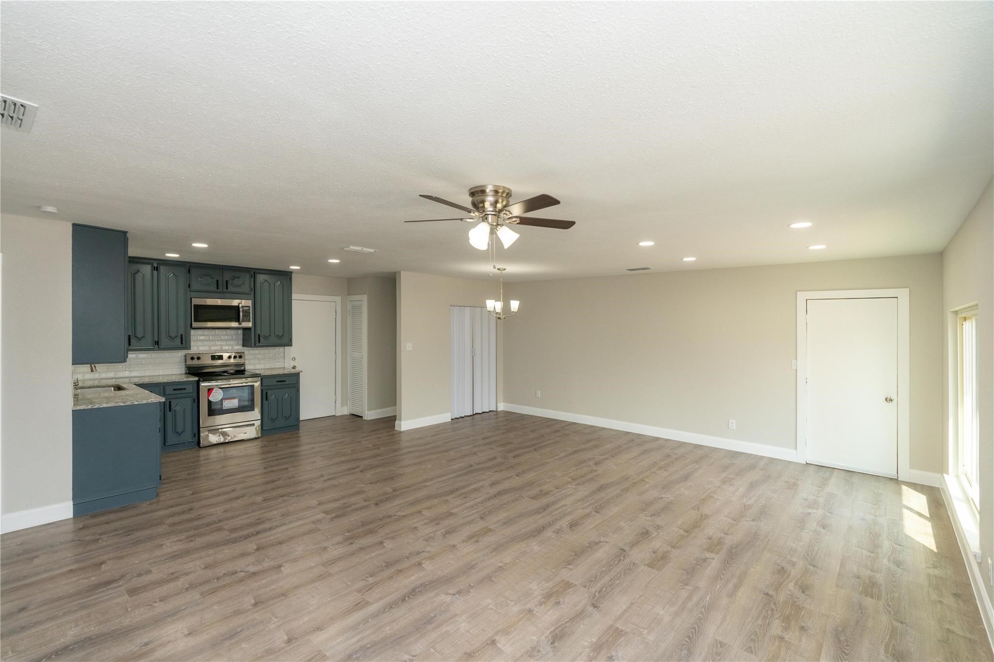 3712 Preston Drive