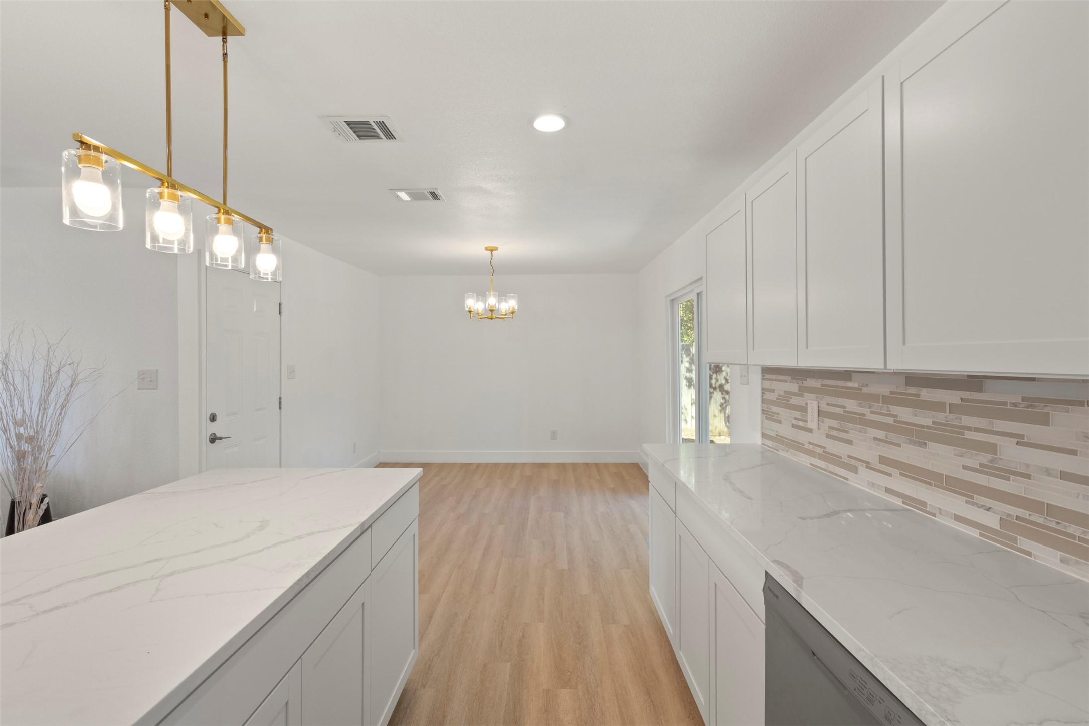 916 Zelda Drive