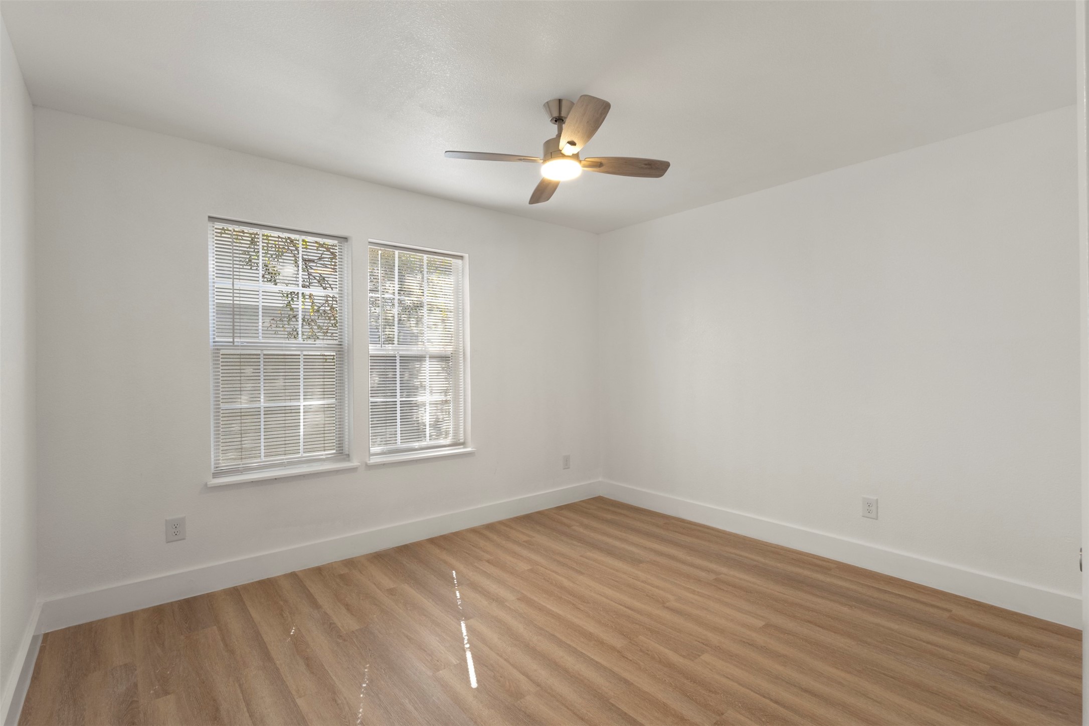 916 Zelda Drive