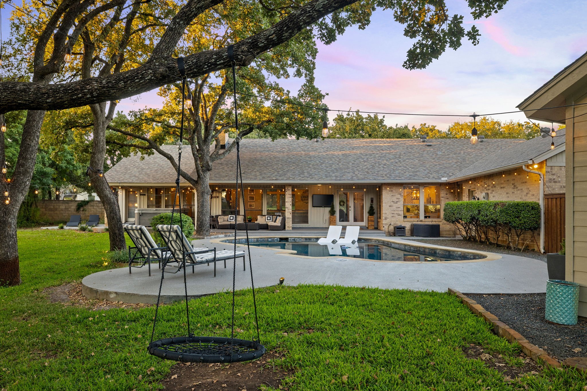 315 Oak Trail Drive
