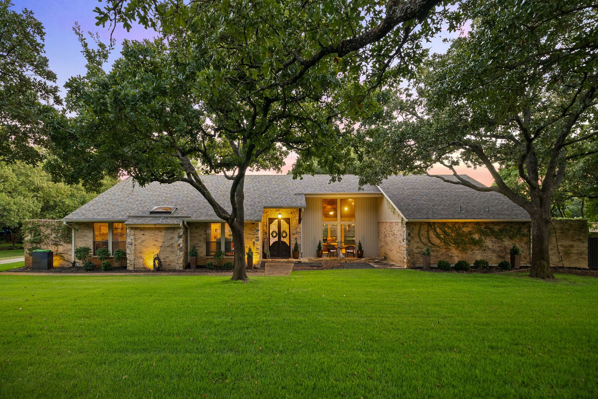 315 Oak Trail Drive