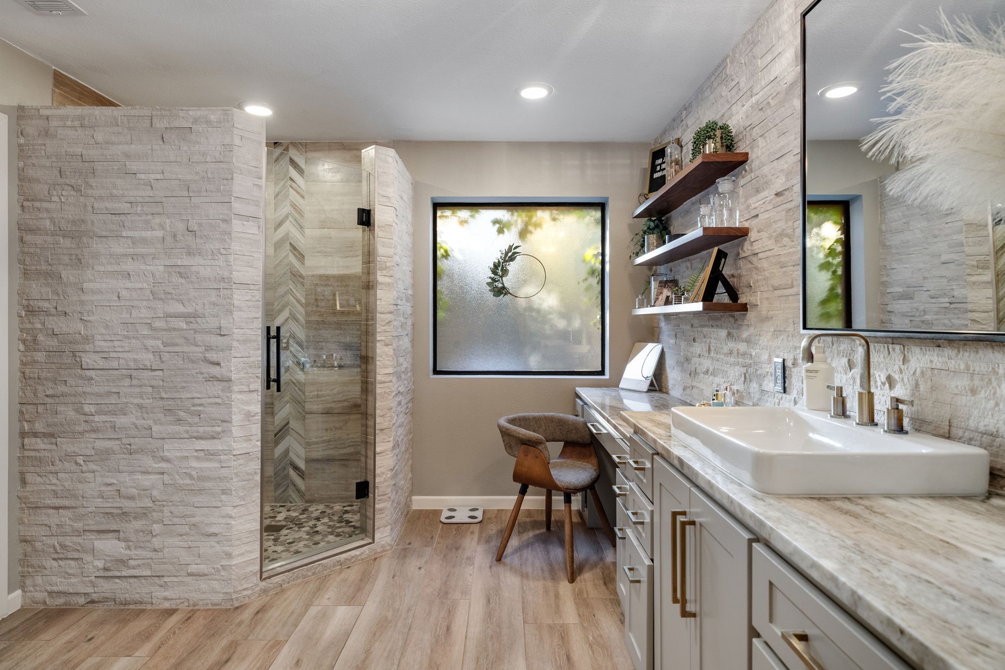 315 Oak Trail Drive