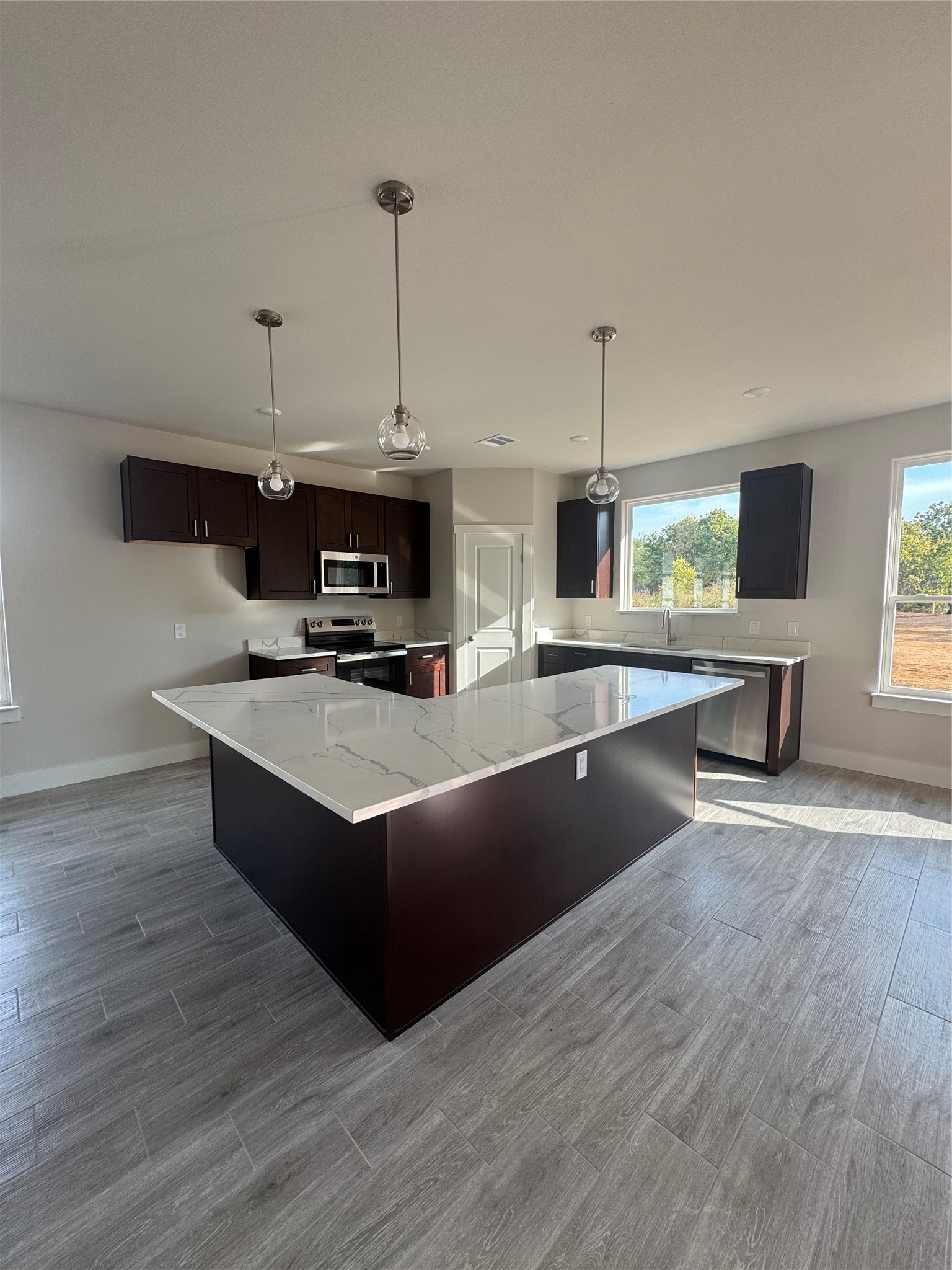 5523 Mesa Loop