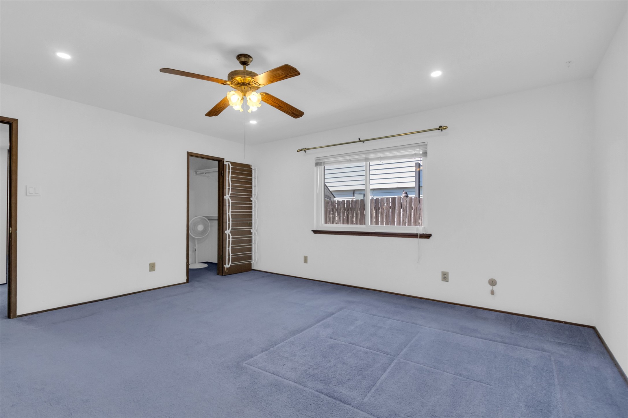 2106 Clark Trail