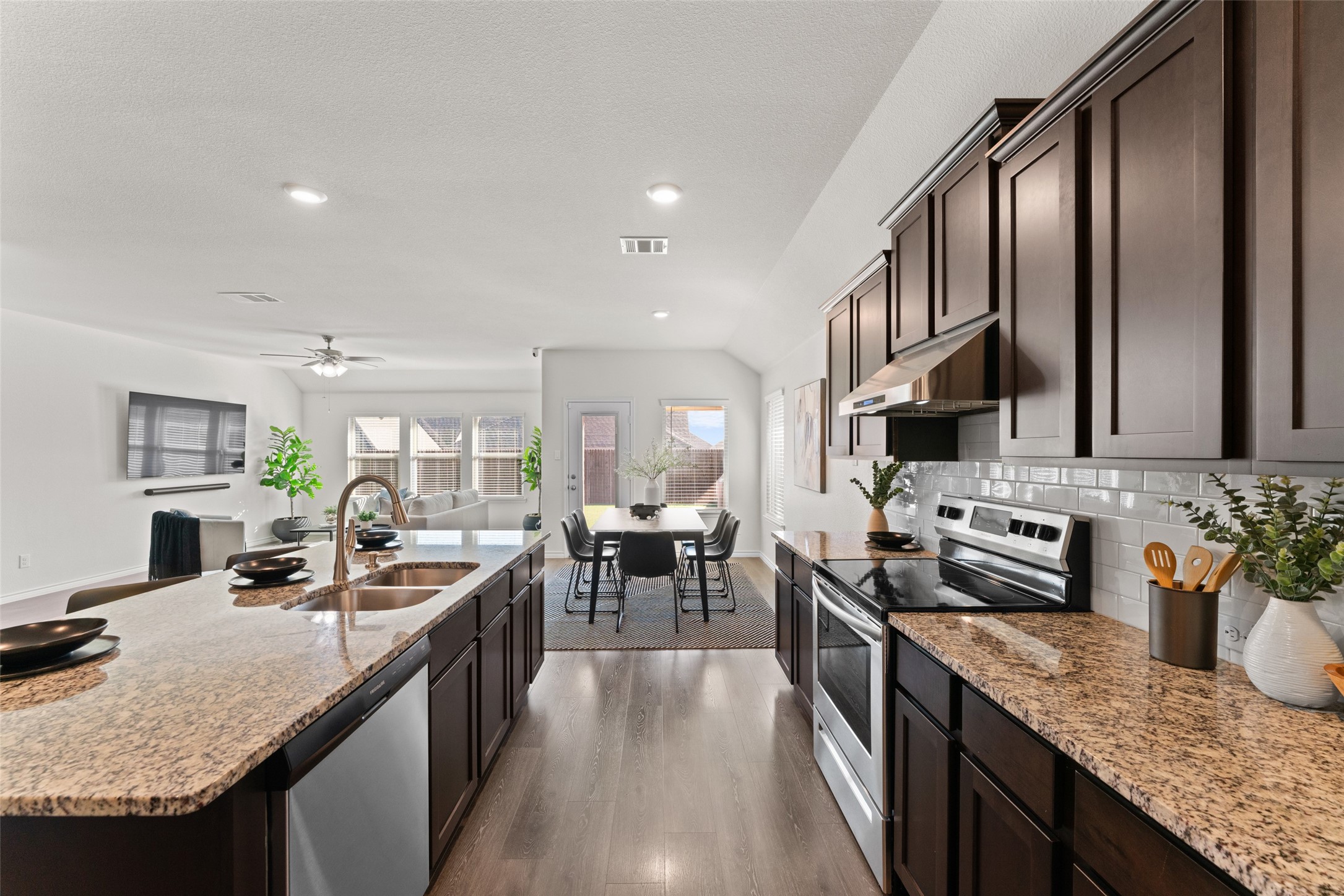 328 Everglade Landing