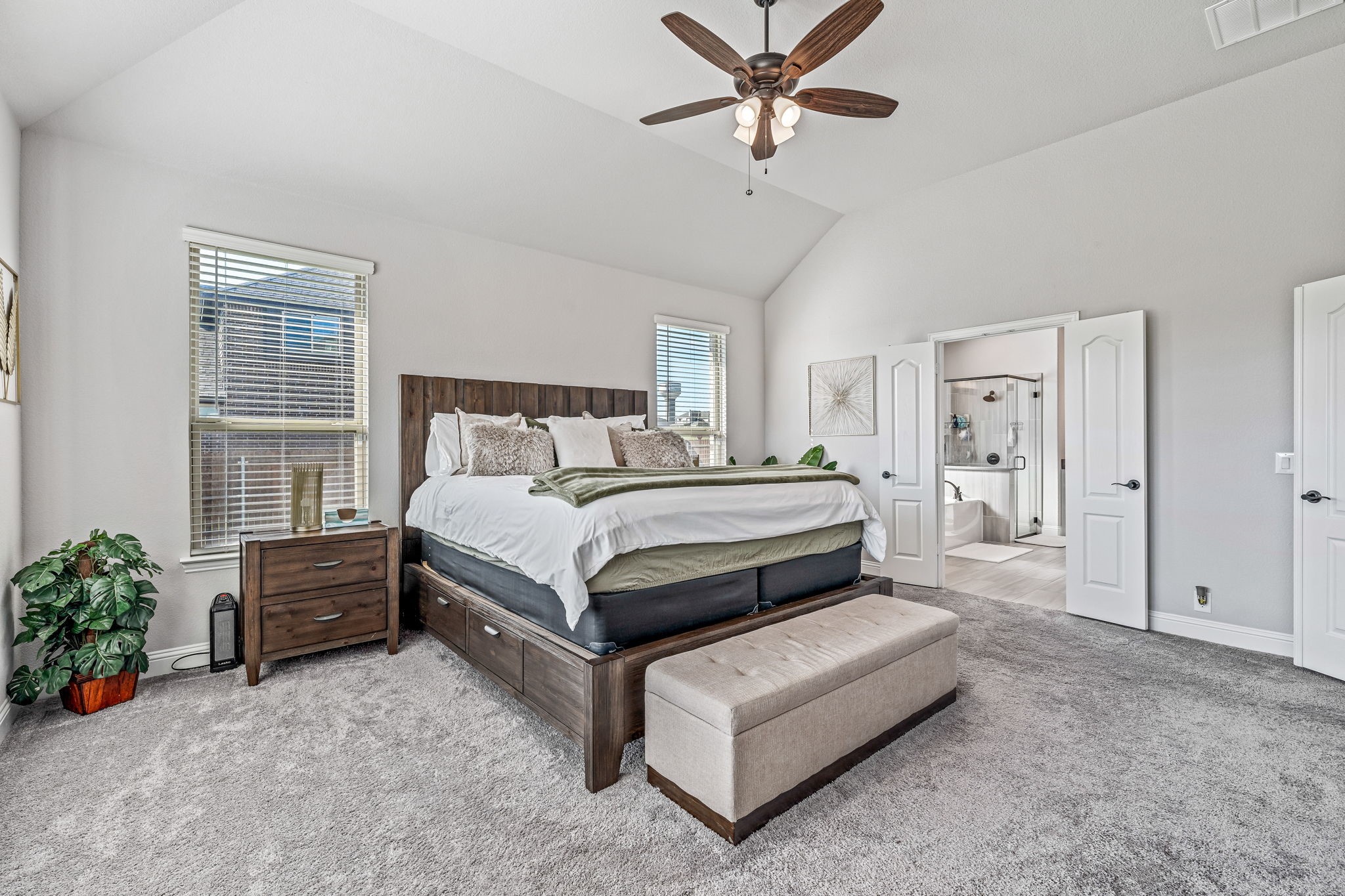 12604 Eagles Bluff