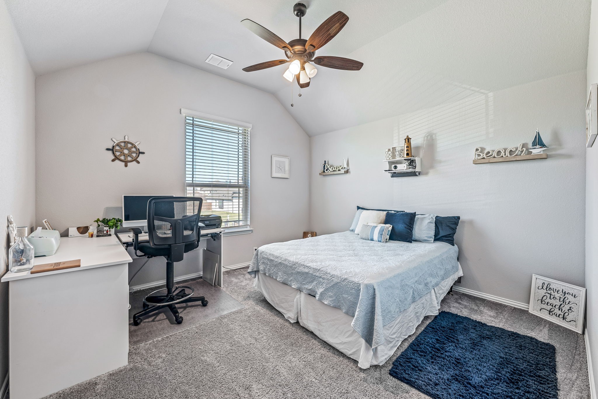 12604 Eagles Bluff