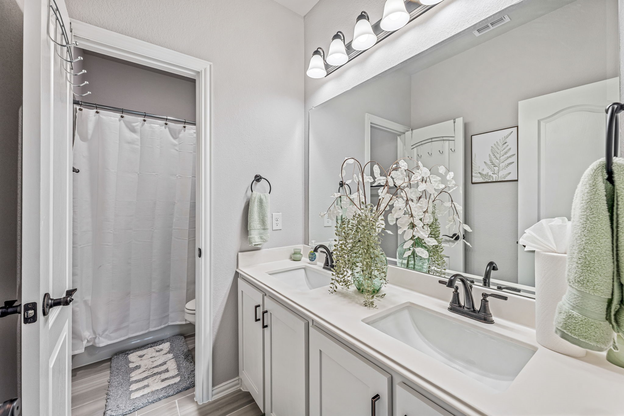 12604 Eagles Bluff
