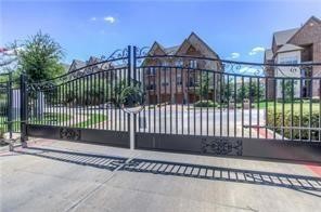 566 Rockingham Drive