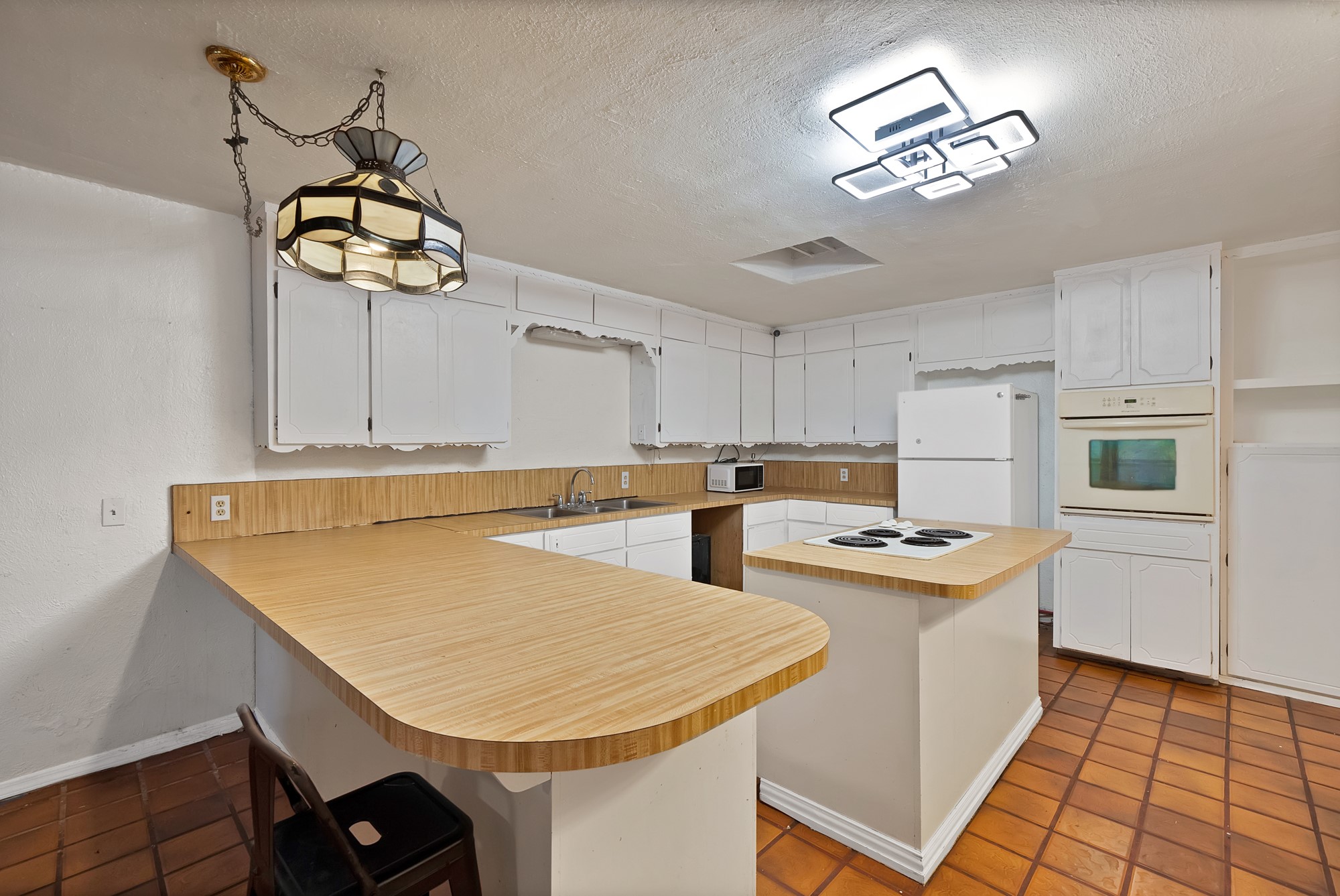 595 Flat Rock Road