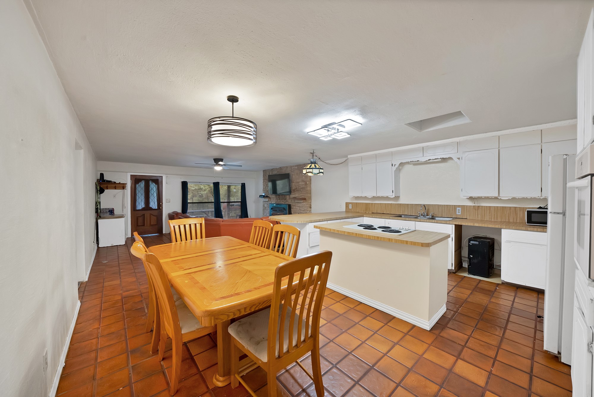 595 Flat Rock Road