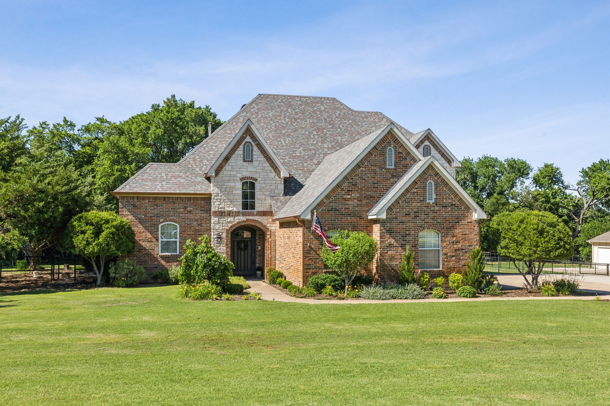 9111 Saddle Horn Court