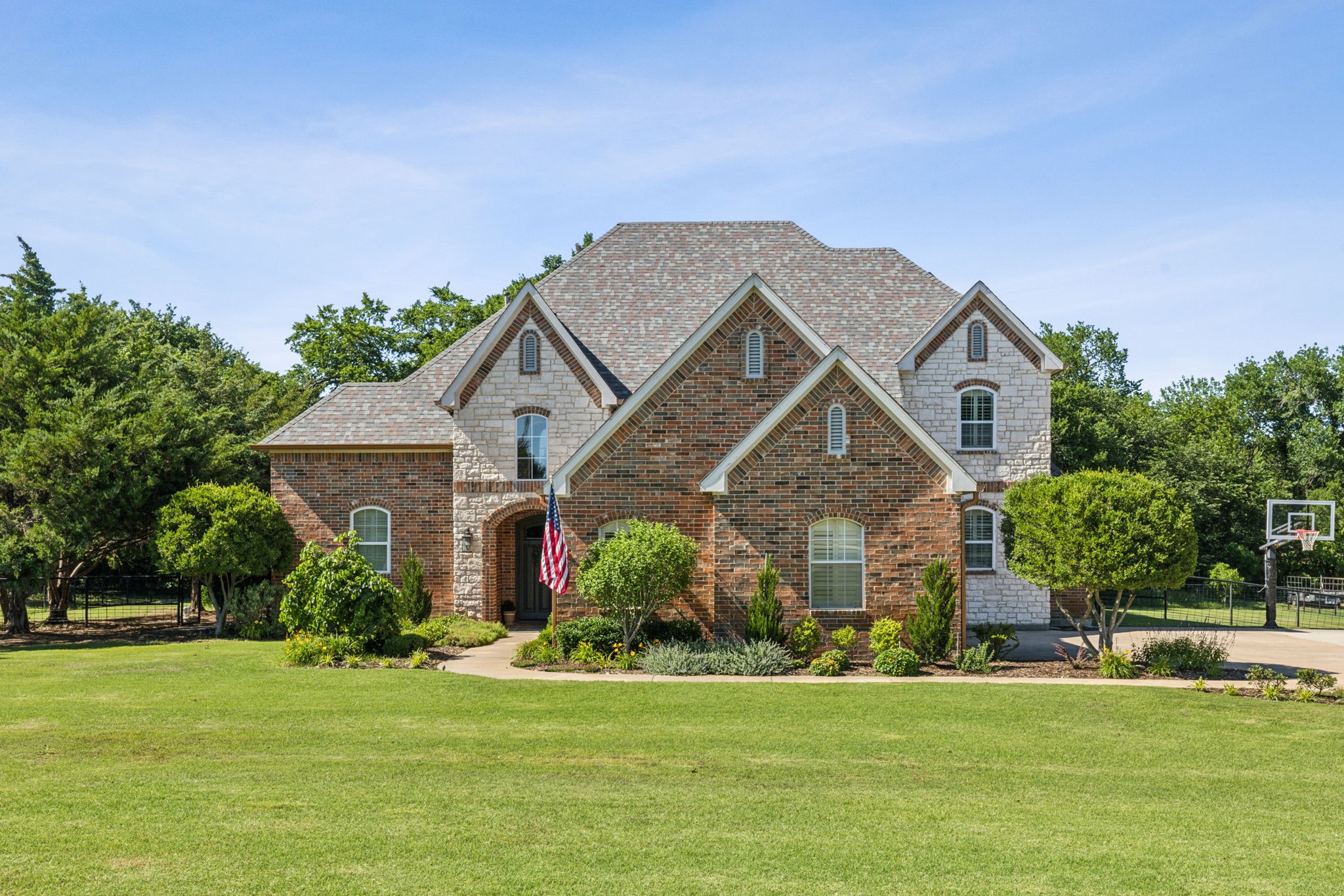 9111 Saddle Horn Court