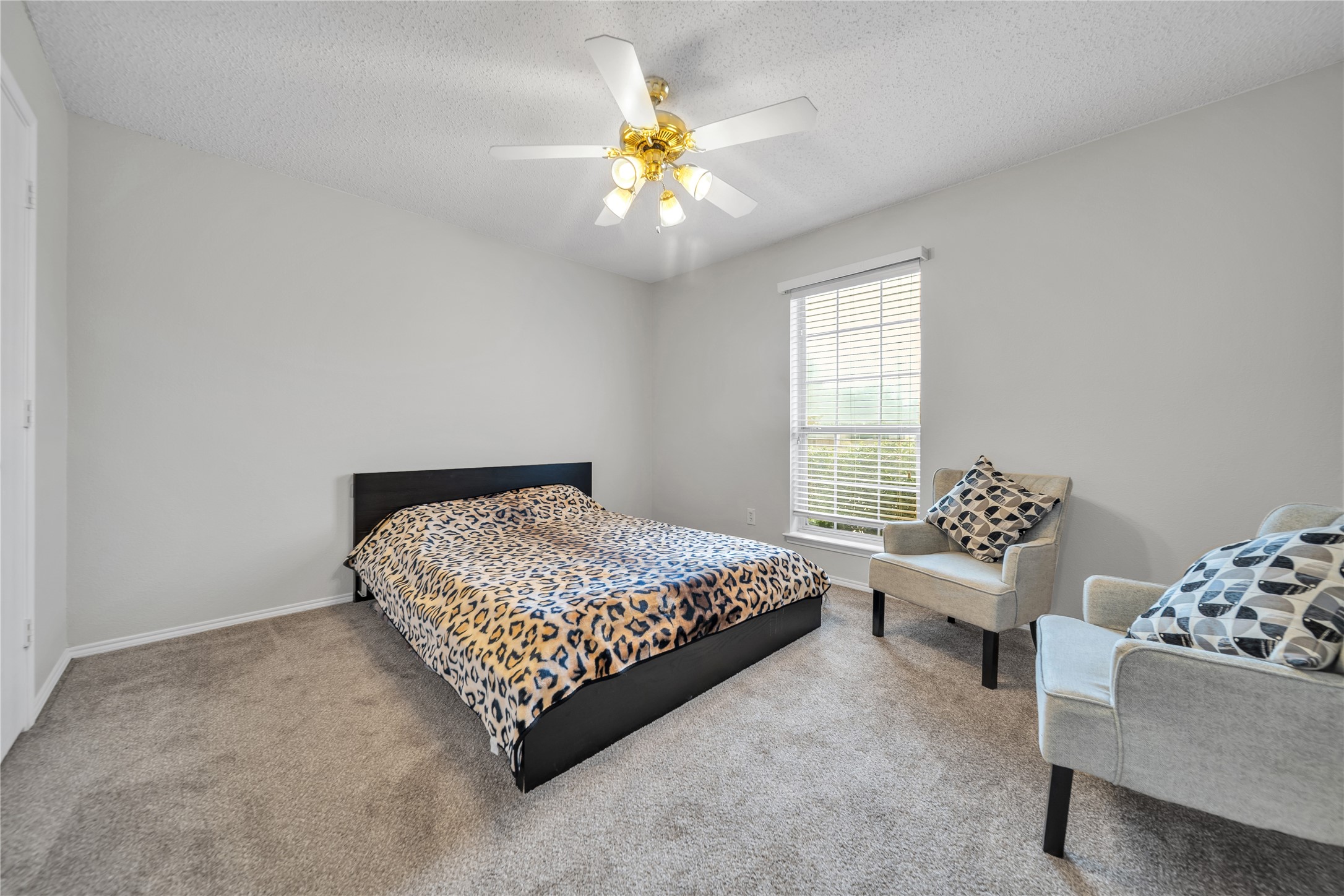 1525 Sanibel Lane