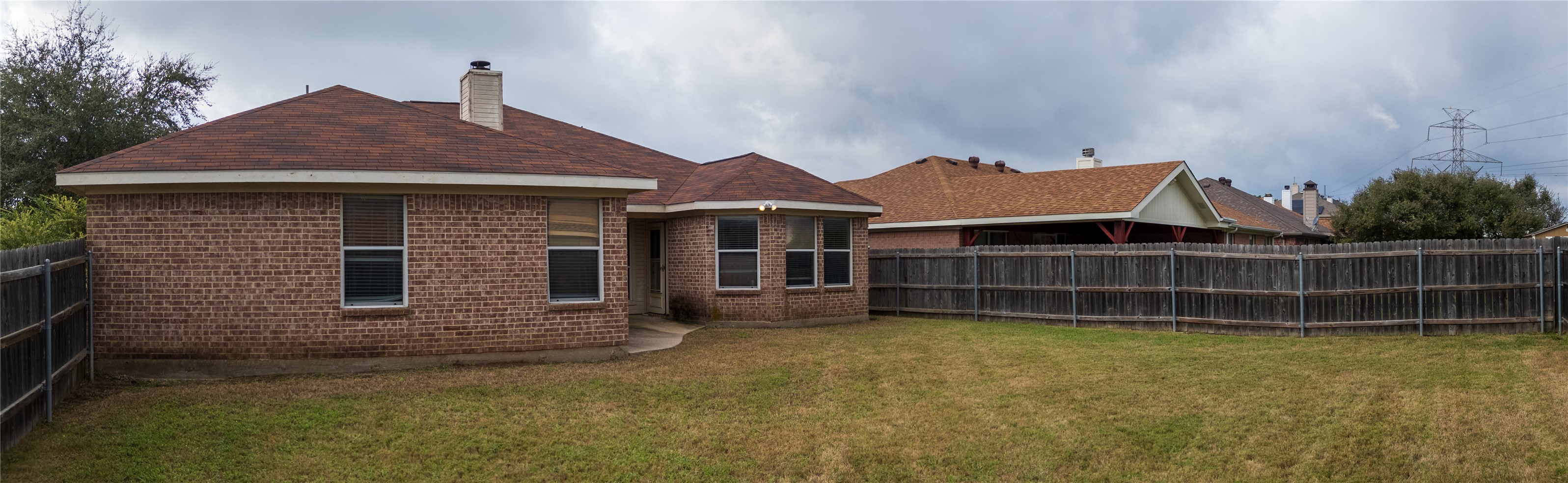 1525 Sanibel Lane