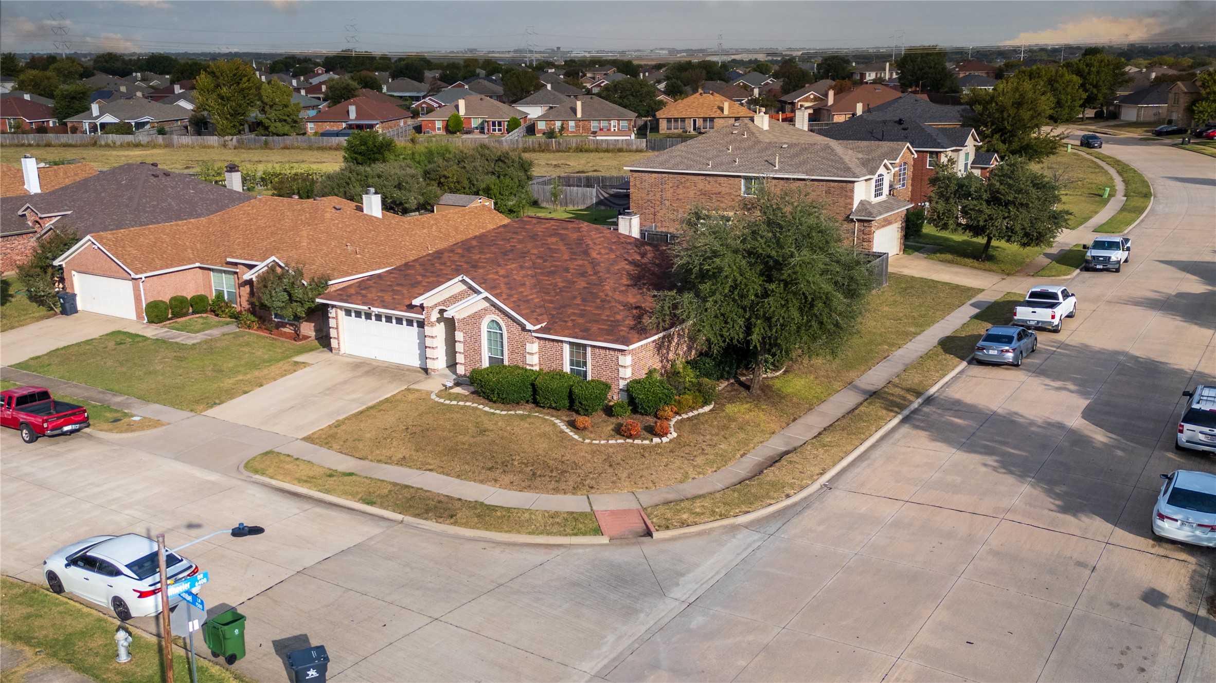 1525 Sanibel Lane