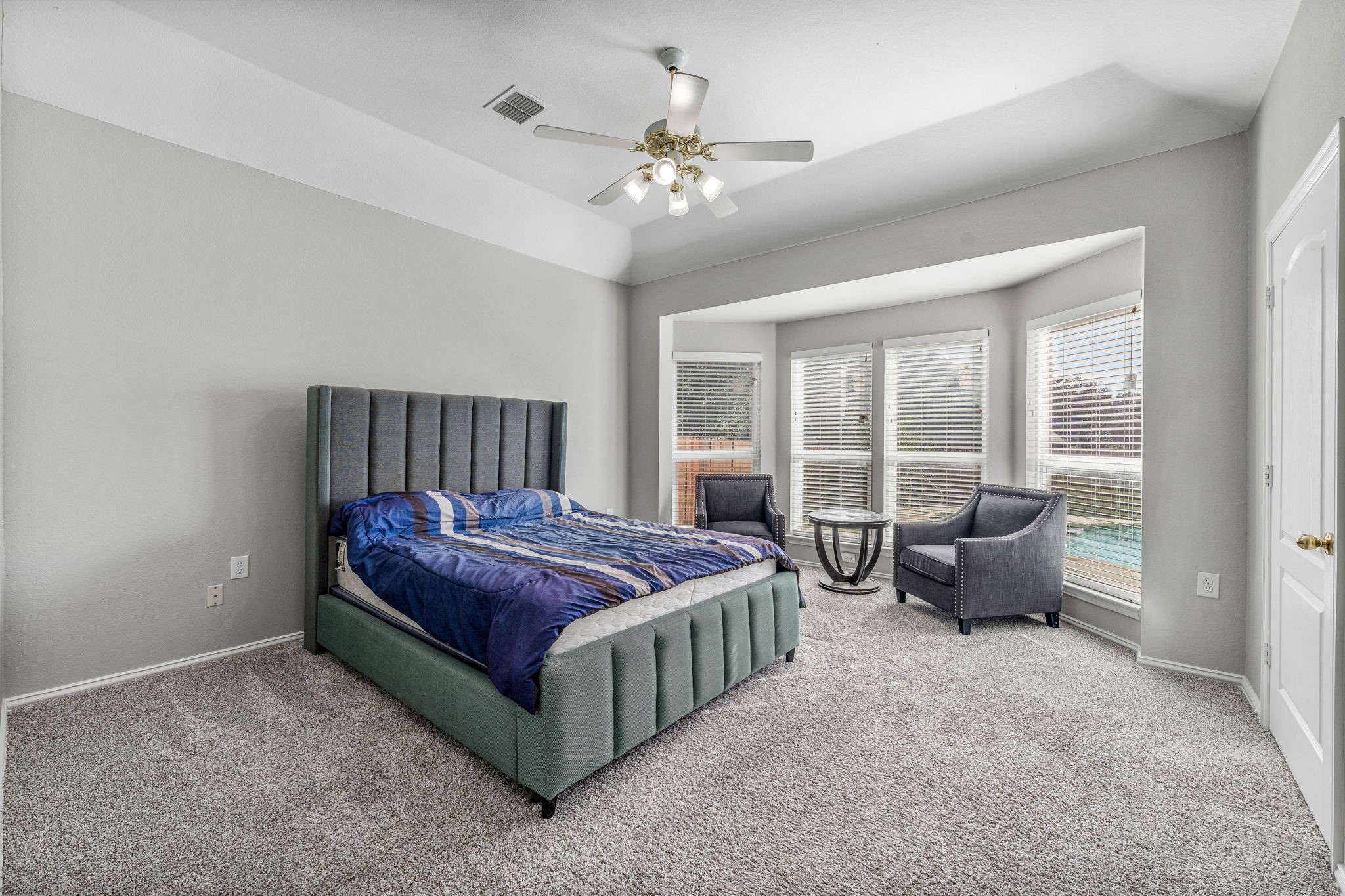 5452 Navajo Bridge Trail