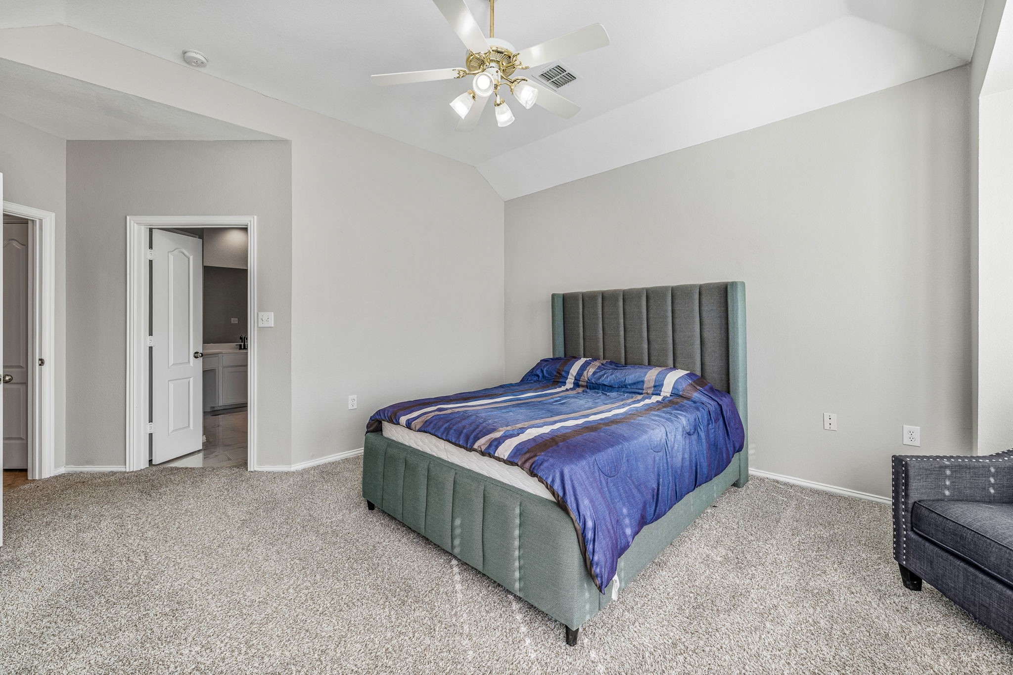 5452 Navajo Bridge Trail