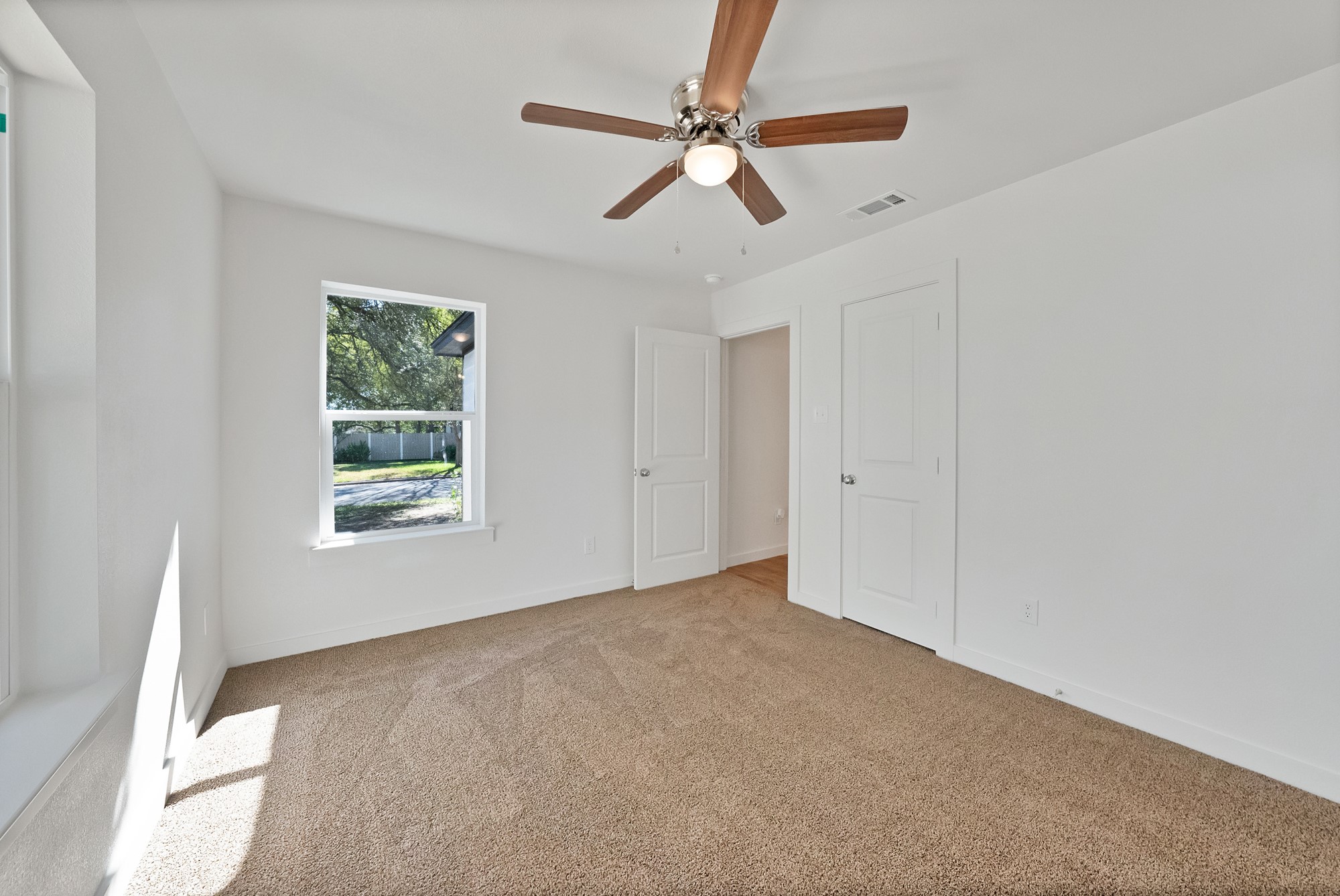 5028 Sherwood Drive