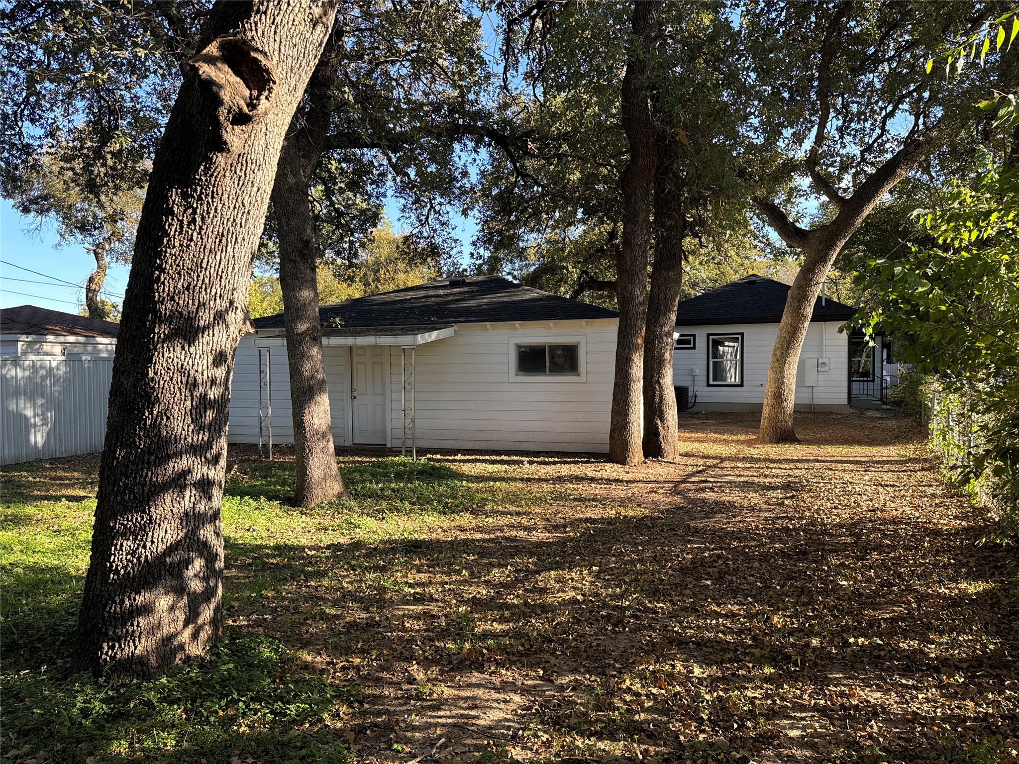 5028 Sherwood Drive